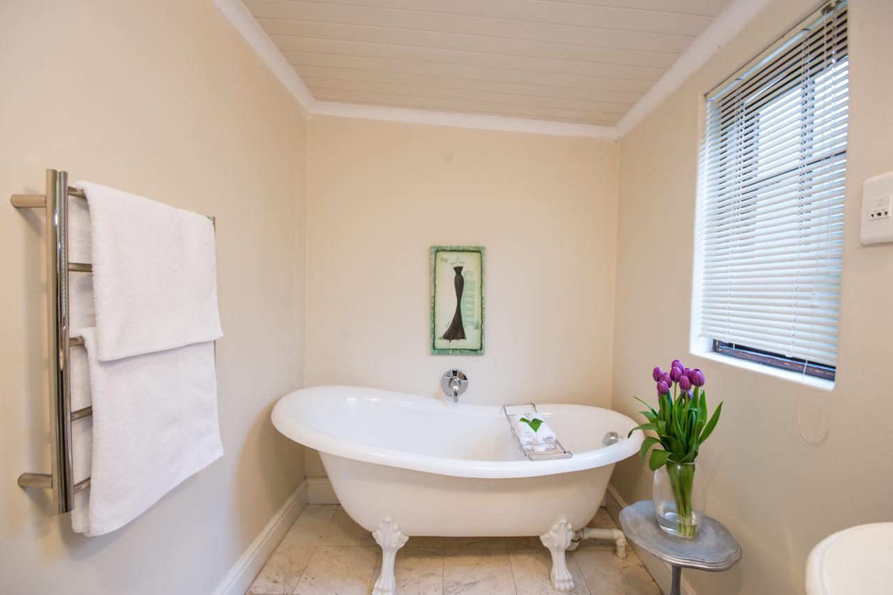 Albarosa Guest House Stellenbosch Ngoại thất bức ảnh